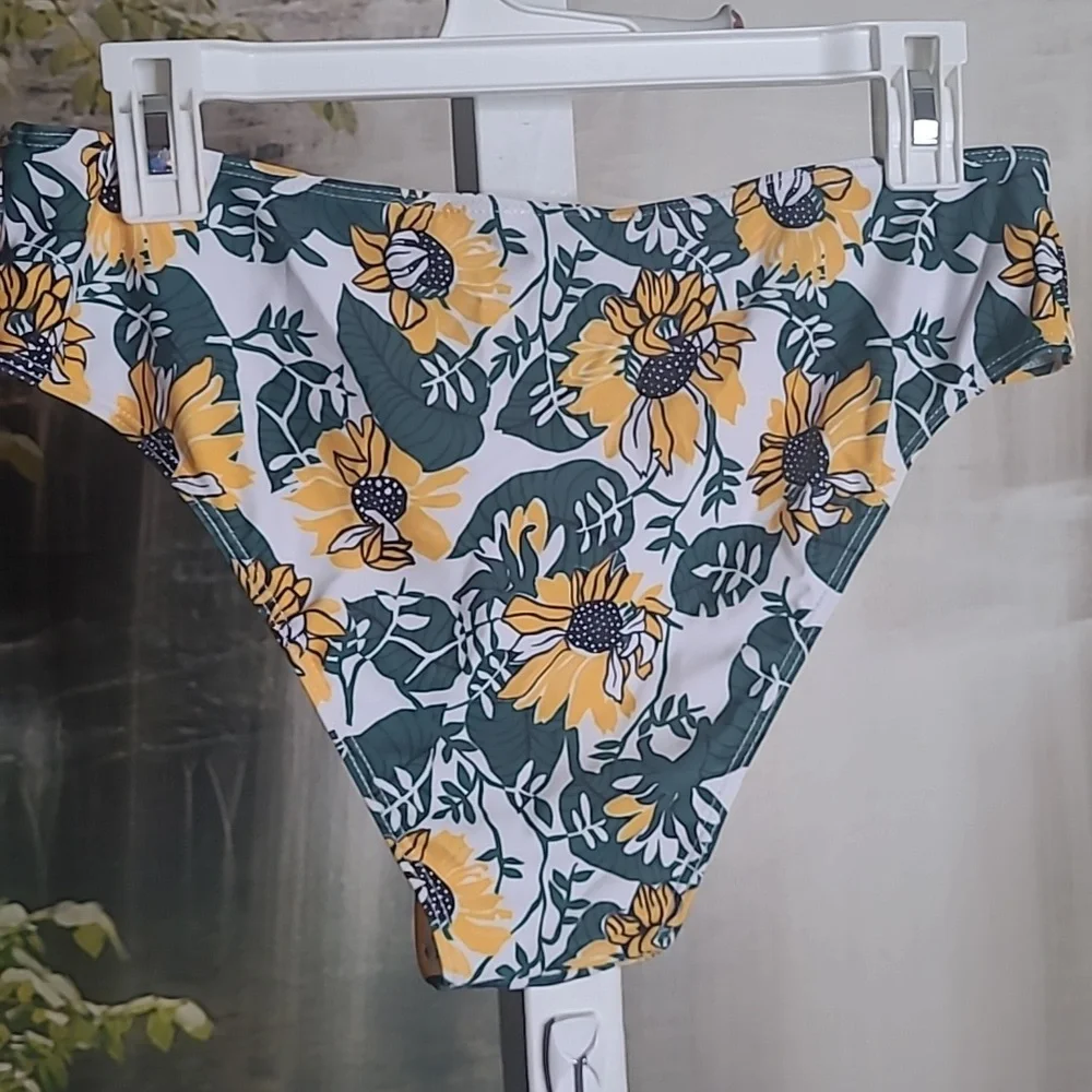 New! Missky Womens XL bright yellow sunflower two piece tankini swim suit